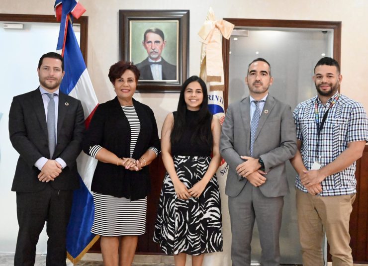Buscan promover mecanismos innovadores para aseguramiento inclusivo en RD