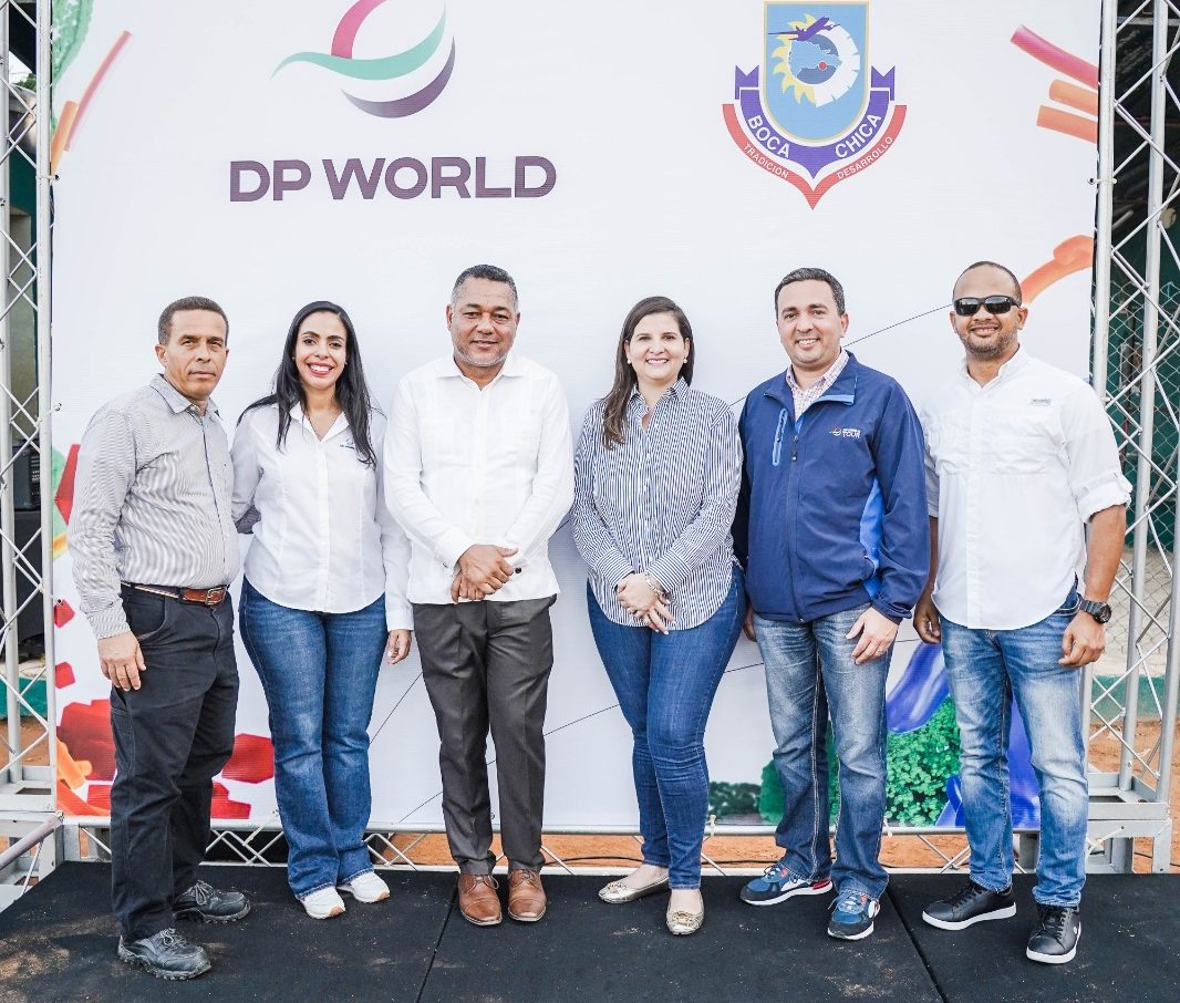 DP World Dominicana entrega obra en Boca Chica con inversión de RD.5 MM