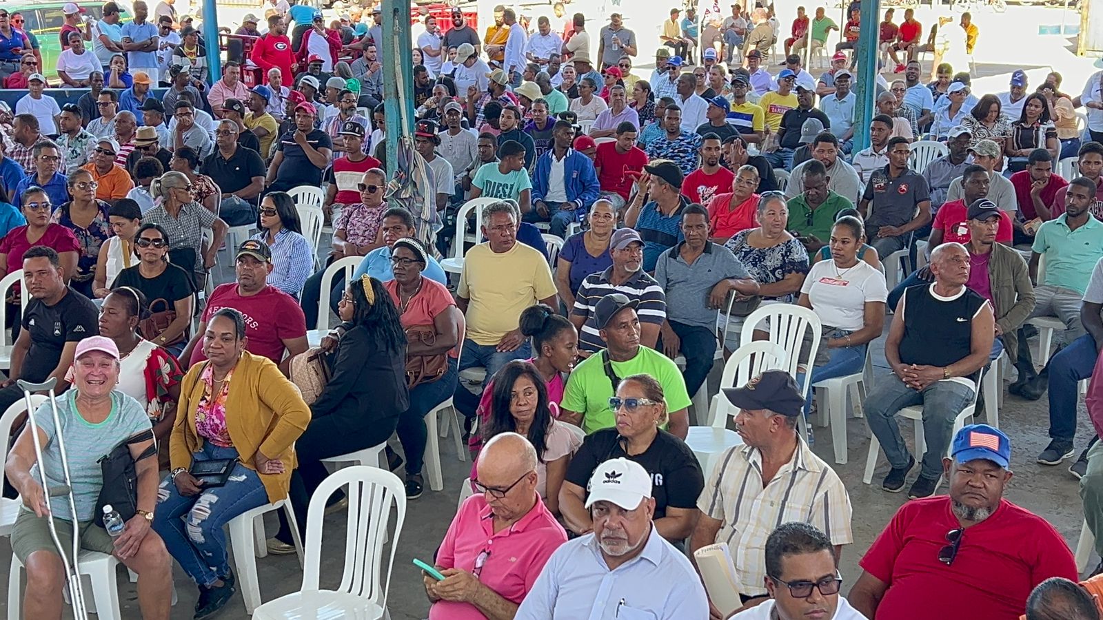 Entidades de Dajabón realizan concentración de reflexión ante situación que afecta comercio