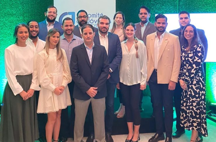 Comité de Jóvenes Cámara de Comercio y Producción de Santiago realiza encuentro “Coctel & Networking”
