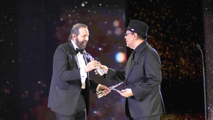 Las palabras de Juan Luis Guerra al recibir Soberano a “Artista destacado en el extranjero”