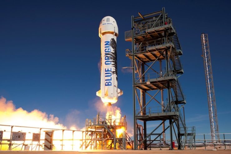 Un dominicano lidera el equipo que diseñó cohete espacial de Blue Origin