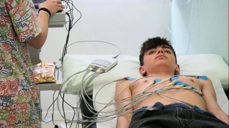 Intervienen con técnica robótica a dos adolescentes con cardiopatías congénitas